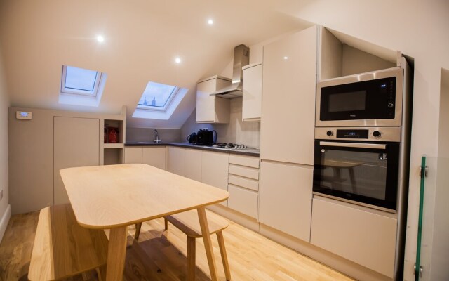 Luxury Fulham 3 bedroom Garden House