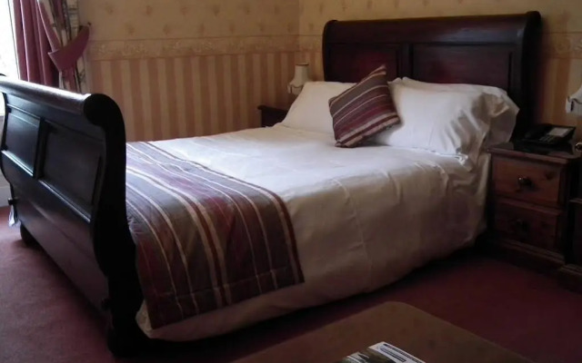 Ardlui Hotel