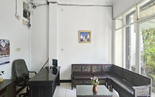OYO 3229 Ijen Homestay