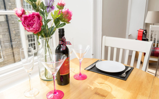 Luxury New Town 1 Bed Apartment