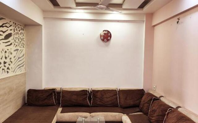 Sapphire service apartment