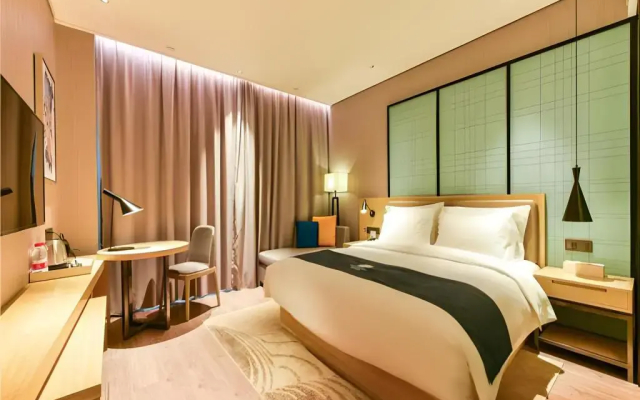Echarm Hotel (Nanning Jiangnan Wanda Plaza Baisha Avenue)
