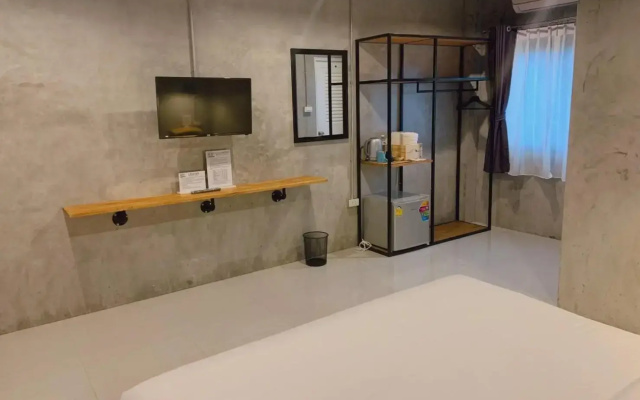 Loft Space Hotel