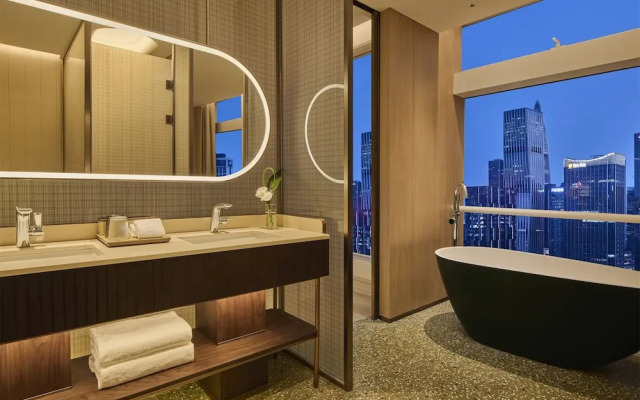 Doubletree By Hilton Shenzhen Bay