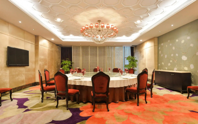 New Pearl River Hotel