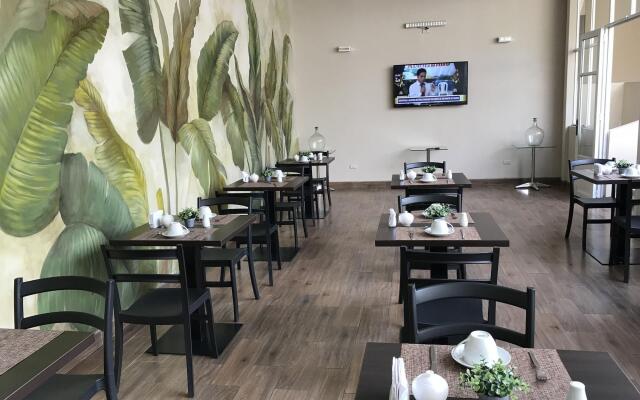 Hotel Tito