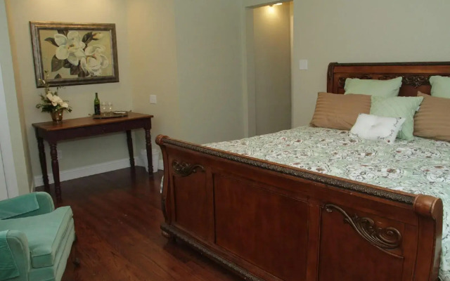 The Oaks Bed and Breakfast