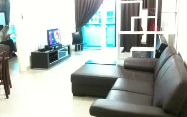 Publika Suites by iHost