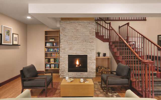 Country Inn & Suites by Radisson, Willmar, MN