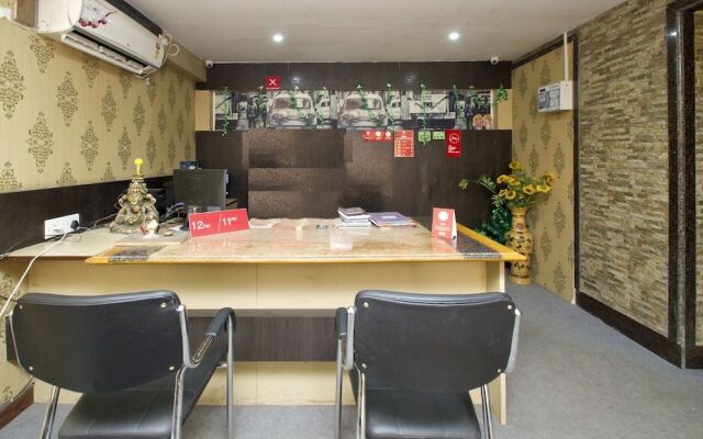 OYO 460 Hotel Ivory Residency