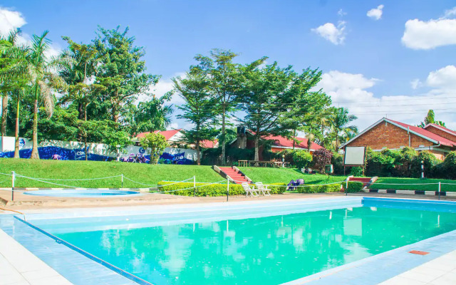 Crown Hotel Hoima
