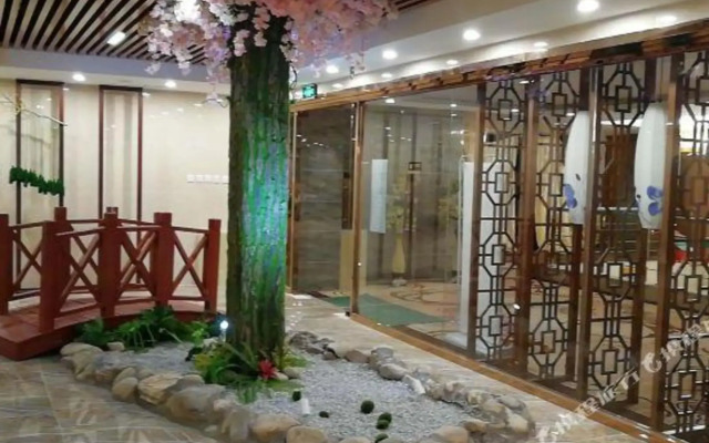 Lixing Hot Spring Hotel