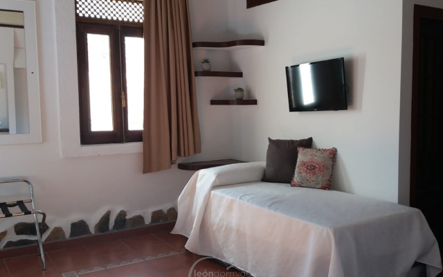 Hostal Leon Dormido