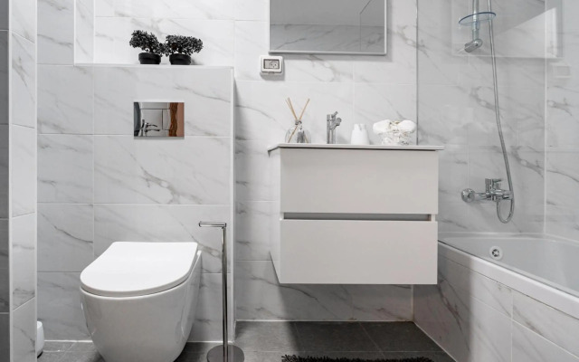 Designed 2BR with 2 bathroom, Terrace and Parking