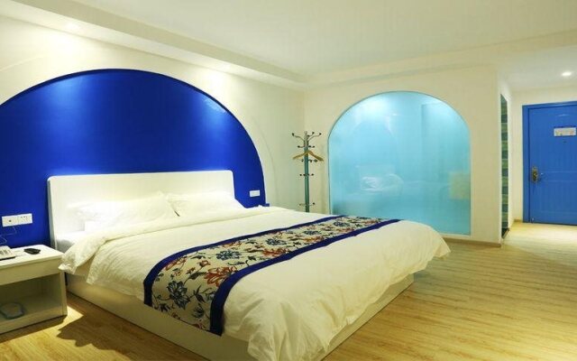 LOVE SEA Hotel