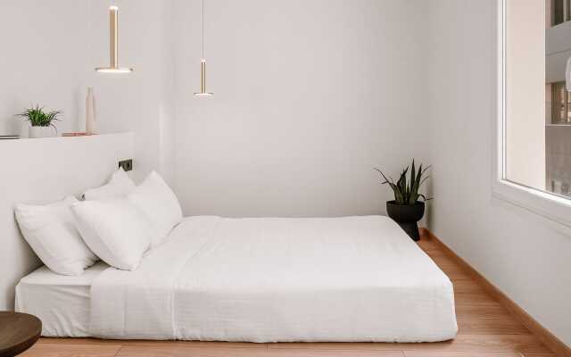 Planis Str Urban Suites