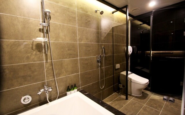 Busan Gwangalli 2 Heaven Hotel