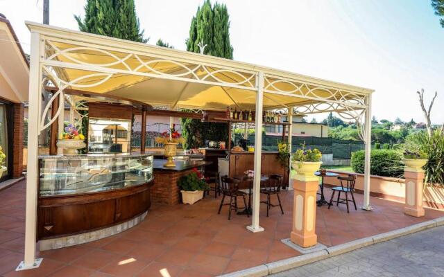 Villa Paradise Resort