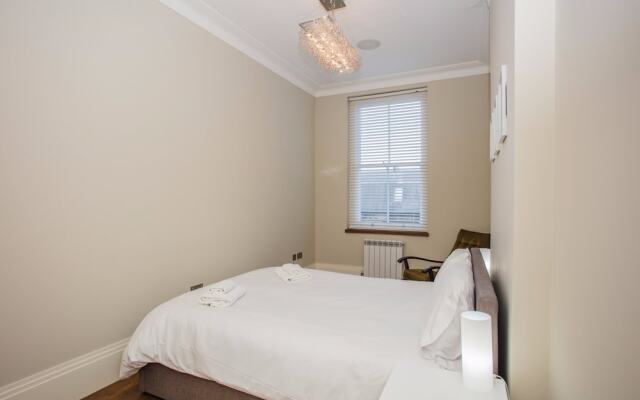 2 Bedroom Apartment in Clapham Accommodates 3