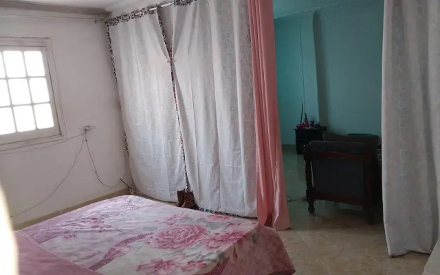 Cairo center guest House female only