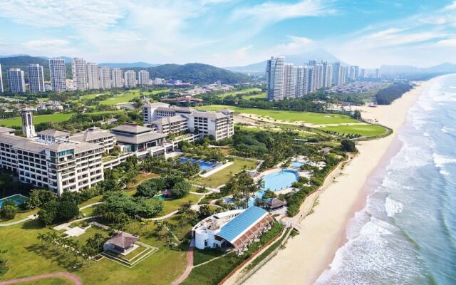 Crowne Plaza Hailing Island