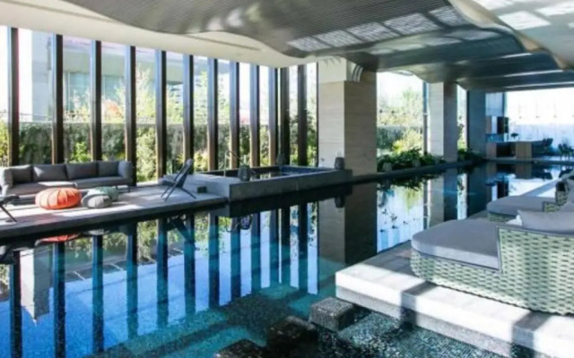 Orange & Green Apartment - HP Sur