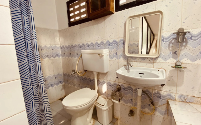 Peravel Beach Holiday Home