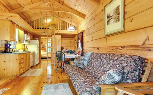Hendersonville Cabin Near Hiking & Waterfalls!