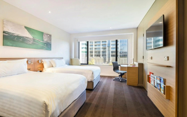 Crowne Plaza Canberra by IHG