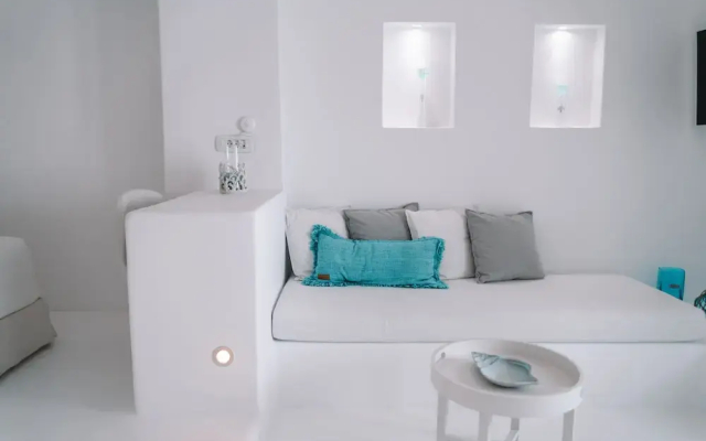 Nelya Suites