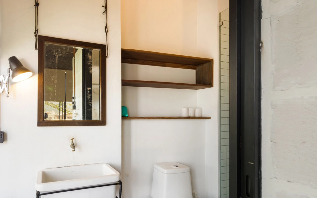 Belakang KongHeng By DreamScape