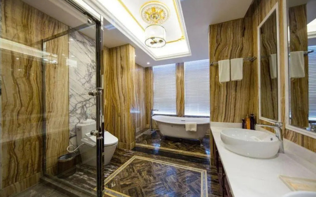 Vienna Shanghai Hongqiao Exhibition Center Xinqiao