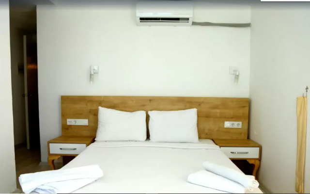 Viking Beach Hotel