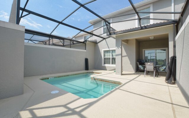 Storey Lake 4 Bedroom Townhome w Splashpool - 1618ST