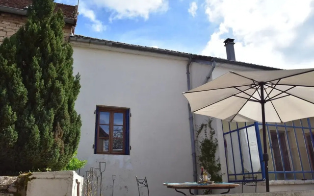 Pleasant House in Medieval Village, With Restaurants Within Walking Distance!