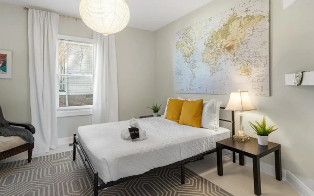 3 bedroom, Katonah Avenue