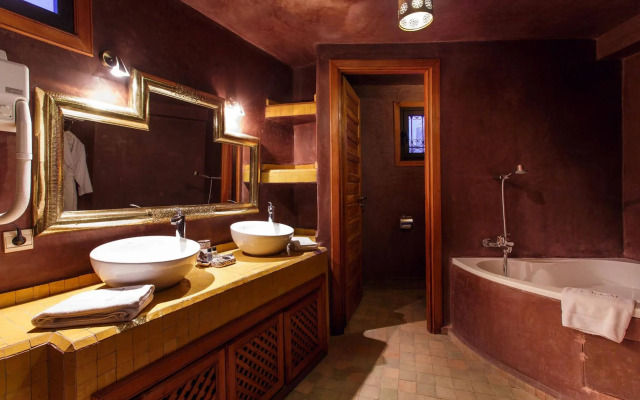 Riad Andalib