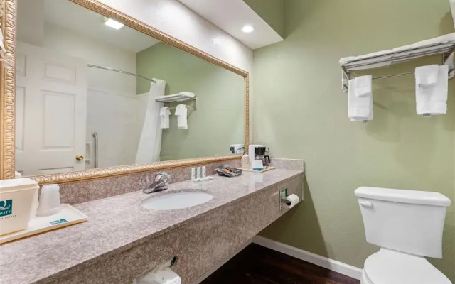 Quality Inn West Memphis I-40