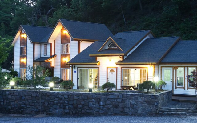 Hongcheon Anga Inn Pension