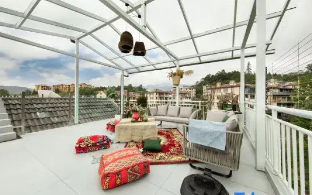 Mid-mountain Constellation (Fairy Mountain Store)