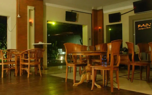 The Edelweiss Hideaway Villa Solo