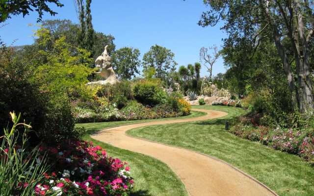 Four Seasons Hotel Los Angeles at Westlake Village