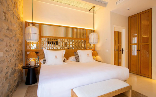 Air Hotel
