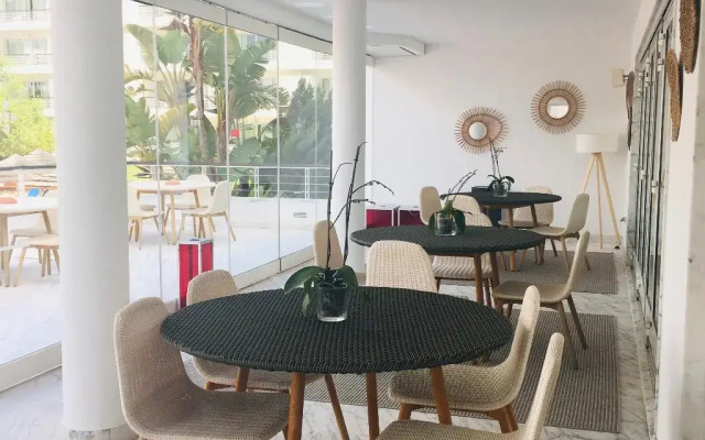 Marina Club I