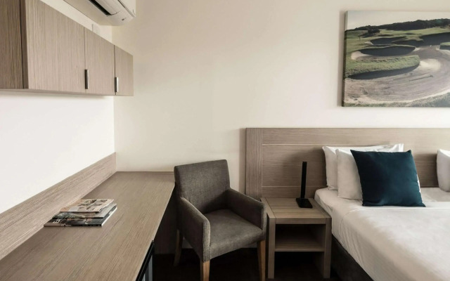 Mercure Portsea