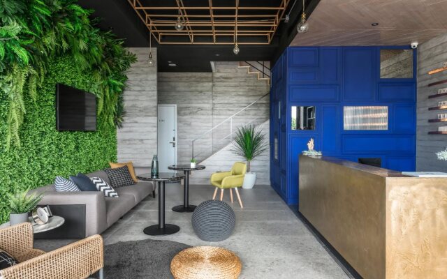 Hido Hotel I