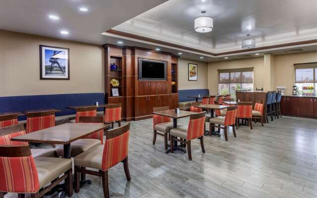 Comfort Suites Olive Branch West