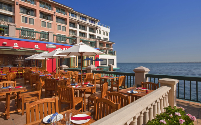 Monterey Plaza Hotel & Spa