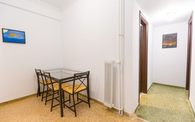 Apartment at Metaxourgio 1 bed 2 pers