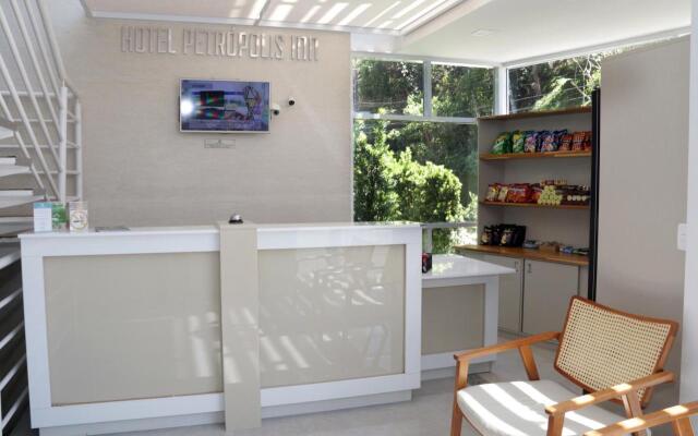 Hotel Petropolis Inn